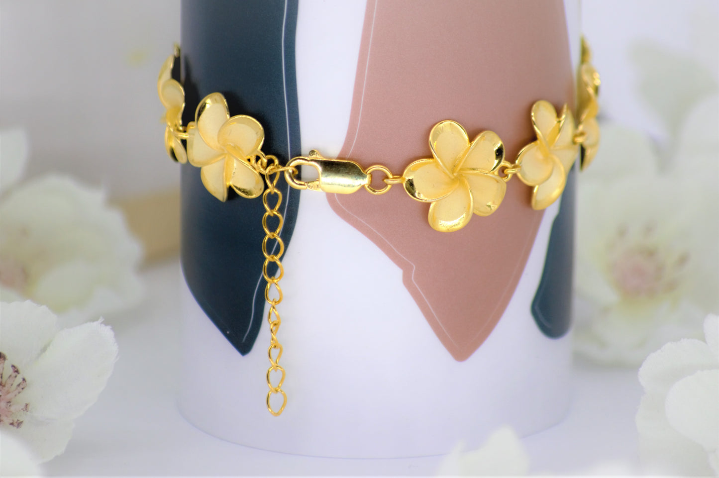 Hawaiian 18K Yellow Golden Flower Bracelet