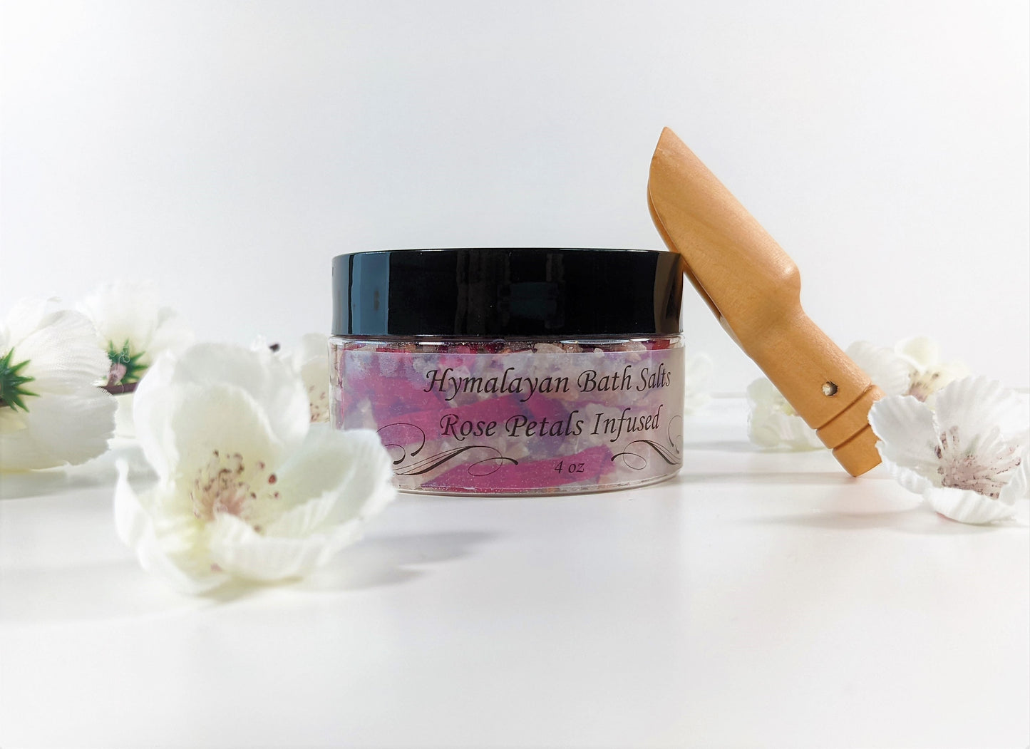 Roses Himalayan Pink Salt & Bamboo Scoop