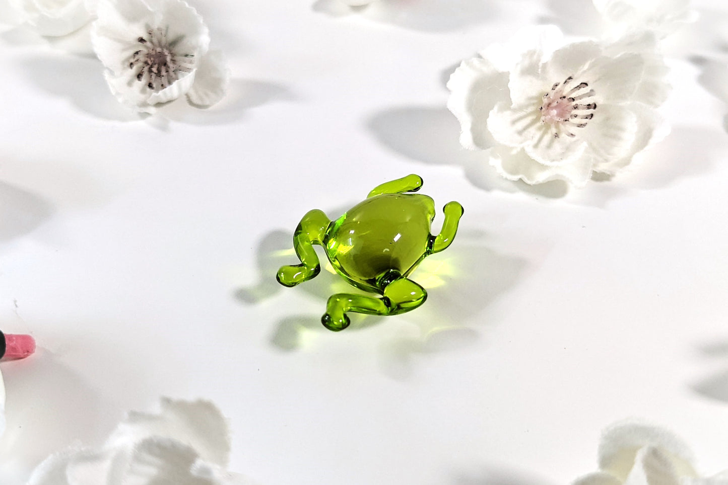 
                  
                    Green Apple Frog Oil Beads
                  
                